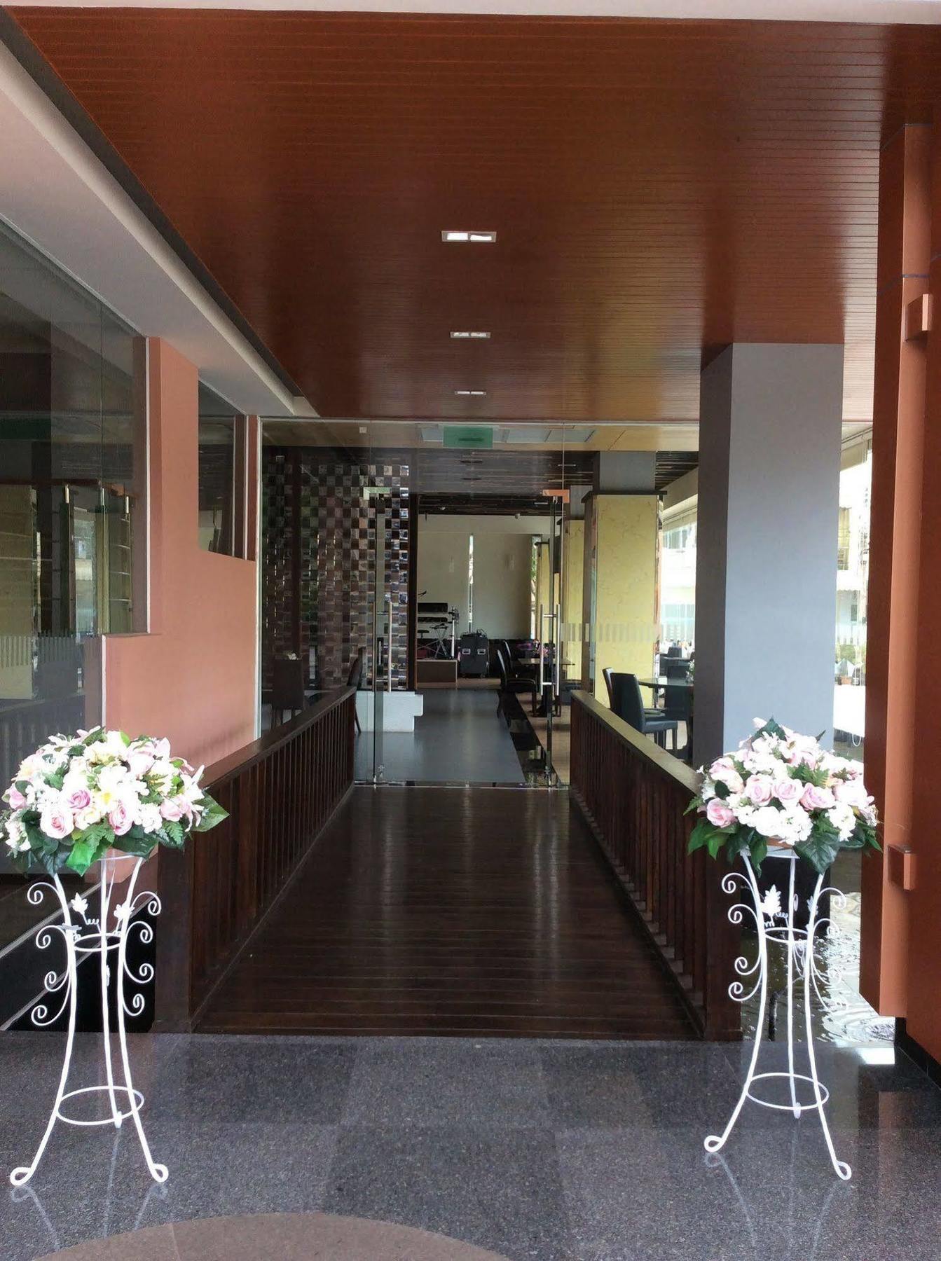 Grand Oliver Hotel Danok Sadao Εξωτερικό φωτογραφία